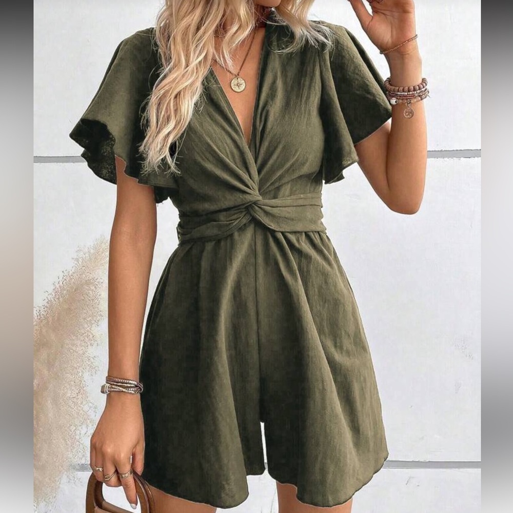 Olive Green Twist Front Romper | Flowy Boho | Size M